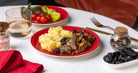 Куриная печень с&nbsp;черносливом