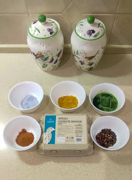 Эксперимент: красим яйца без&nbsp;скорлупы