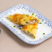 Ролл из&nbsp;кабачка с&nbsp;тунцом