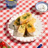 Жареные рулетики из&nbsp;лаваша с&nbsp;сыром