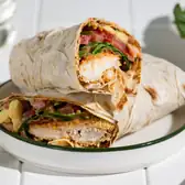 Ролл из&nbsp;лаваша с&nbsp;хрустящей курицей