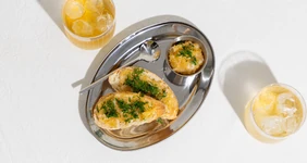 Щучья икра с&nbsp;луком и&nbsp;маслом 