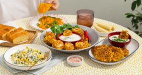 Что приготовить из&nbsp;кукурузы: 10 простых и&nbsp;быстрых рецептов