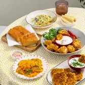 Что приготовить из&nbsp;кукурузы: 10 простых и&nbsp;быстрых рецептов