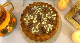 Лимонный пирог с&nbsp;карамелью