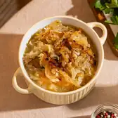 Щи с&nbsp;квашеной капустой