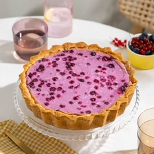 Пирог с&nbsp;творогом и&nbsp;ягодами