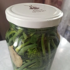 Чесночные стрелки холодного засола 