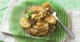 Быстрое рагу из&nbsp;кабачков