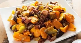 Осенние овощи с&nbsp;коричневым рисом