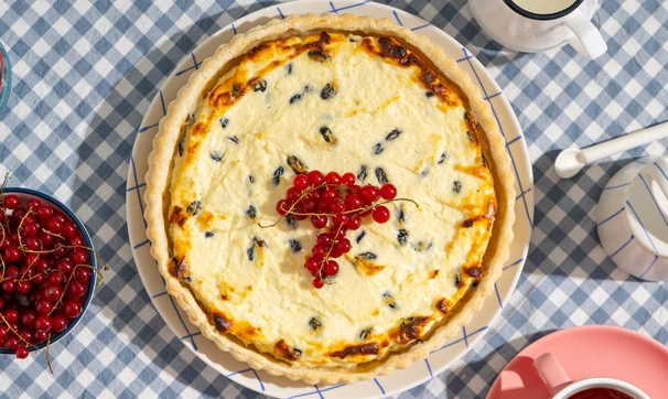 Слоёный пирог с&nbsp;творогом и&nbsp;изюмом, шаг 8/8