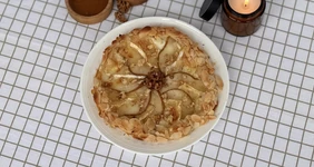 Галета с&nbsp;грушей и&nbsp;сыром 