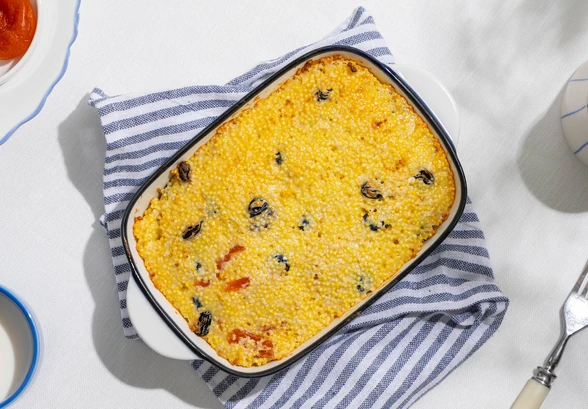 Рецепт «Запеканка пшённая с&nbsp;изюмом и&nbsp;курагой»