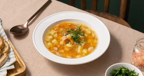 Суп с&nbsp;гречкой и&nbsp;курицей