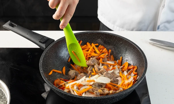 Куриные желудки с&nbsp;гречкой, шаг 6/10