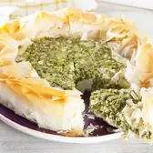 Пирог с&nbsp;сыром и&nbsp;шпинатом