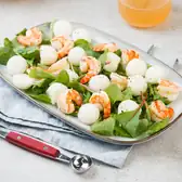 Салат с&nbsp;дыней и&nbsp;креветками
