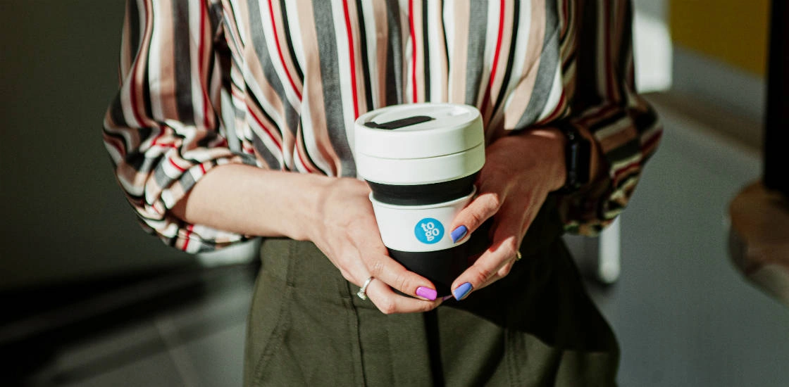 Горячий кофе и&nbsp;свежевыжатый апельсиновый сок на&nbsp;завтрак и&nbsp;с&nbsp;доставкой!