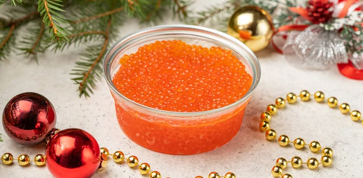 Курица «Качатори» с овощами и форелевая икра: новинки недели