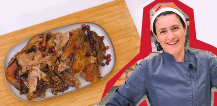 Утка с айвой и грецкими орехами