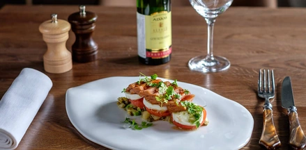 Гид по&nbsp;ресторанам Суздаля: новый проект для&nbsp;вкусного отдыха