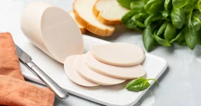 Чего нет и не будет в колбасах ВкусВилл: 10 честных ответов на ваши вопросы