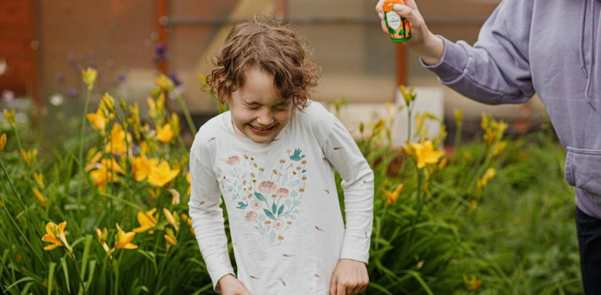 Чем лучше защитить себя и&nbsp;ребёнка от&nbsp;комаров?