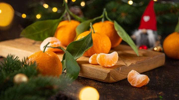 Давайте дружить городами: играем и дарим подарки в магазинах ВкусВилл