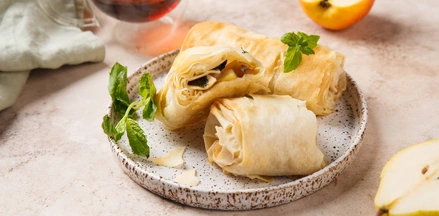 10 рецептов с&nbsp;тестом фило: от&nbsp;выпечки до&nbsp;салата