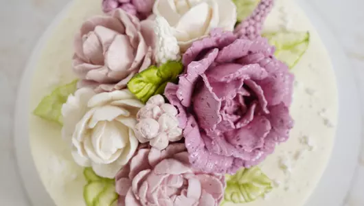 Торт «Нежный букет»