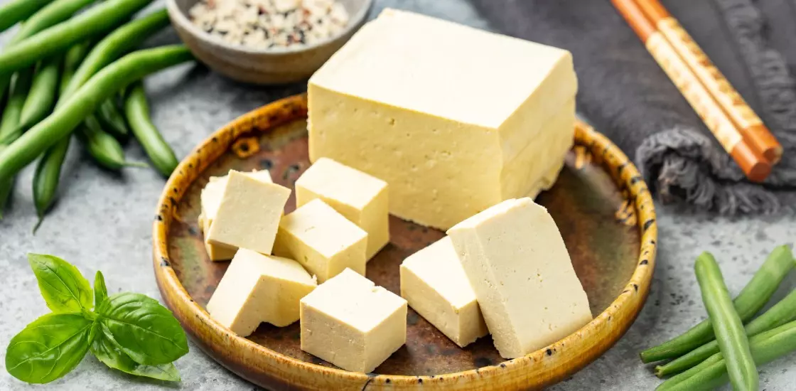 Что общего у тофу, ГМО и менопаузы? Мифы и правда о соевых продуктах