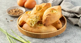 Расстегаи с рыбой и рисом