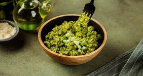 Паста орзо со шпинатом и сыром