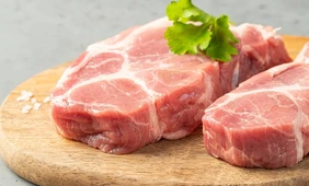 Как выбрать свежее мясо: определяем на&nbsp;цвет, запах и&nbsp;упругость