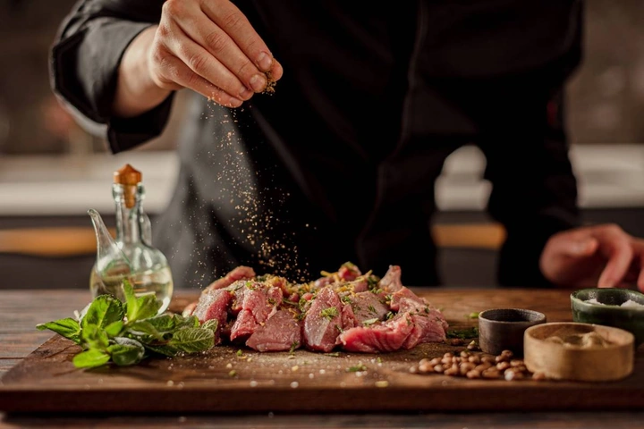 Шашлык из индейки: маринад на кефире, с соевым соусом и кофе