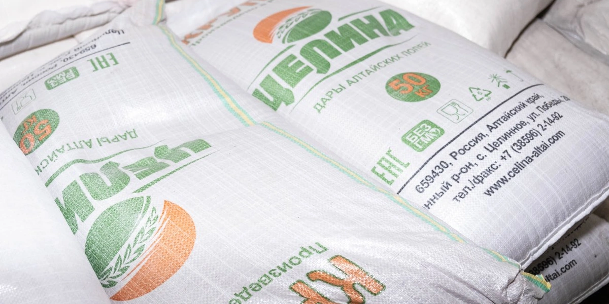 Основа сухих завтраков — зерно. Его в&nbsp;«Хрустайм» поставляют производители из&nbsp;Оренбурга, Челябинска и&nbsp;Алтая