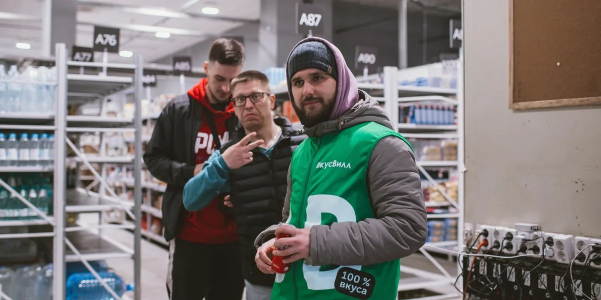 Тёмное закулисье: как #ВВкусители на дарксторе побывали