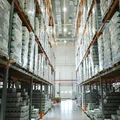 Зона готовой продукции отделена от зоны сырья буферной зоной