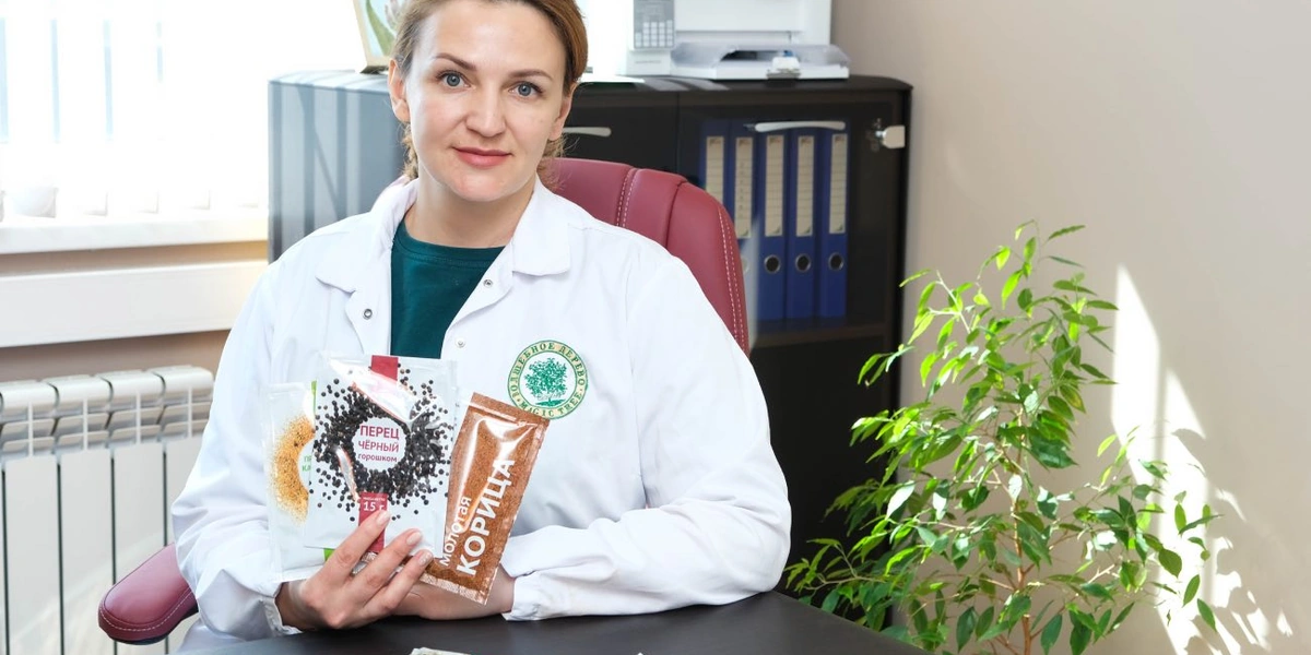 Экскурсовод съёмочной группы ВкусВилл Наталия Поддубная, директор обособленного подразделения ООО «Проммикс»