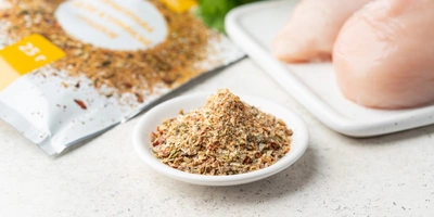 …приправу для&nbsp;куриной грудки, для&nbsp;запечённых овощей, а также корицу молотую из&nbsp;Шри-Ланки, желатин, кислоту лимонную