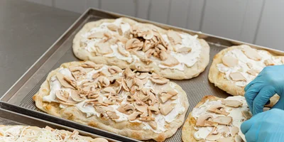 Начинки для римской пиццы могут быть самыми разнообразными