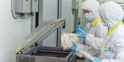 Благодаря шоковой заморозке, продукт может храниться до&nbsp;трёх месяцев. При&nbsp;этом тесто и&nbsp;начинка не потеряют свои вкусовые качества