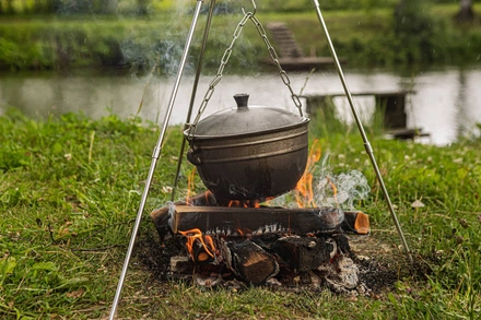 Рецепты в&nbsp;казане: как приготовить на&nbsp;костре шулюм, плов и&nbsp;гречку