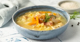 Уха из судака с грибами