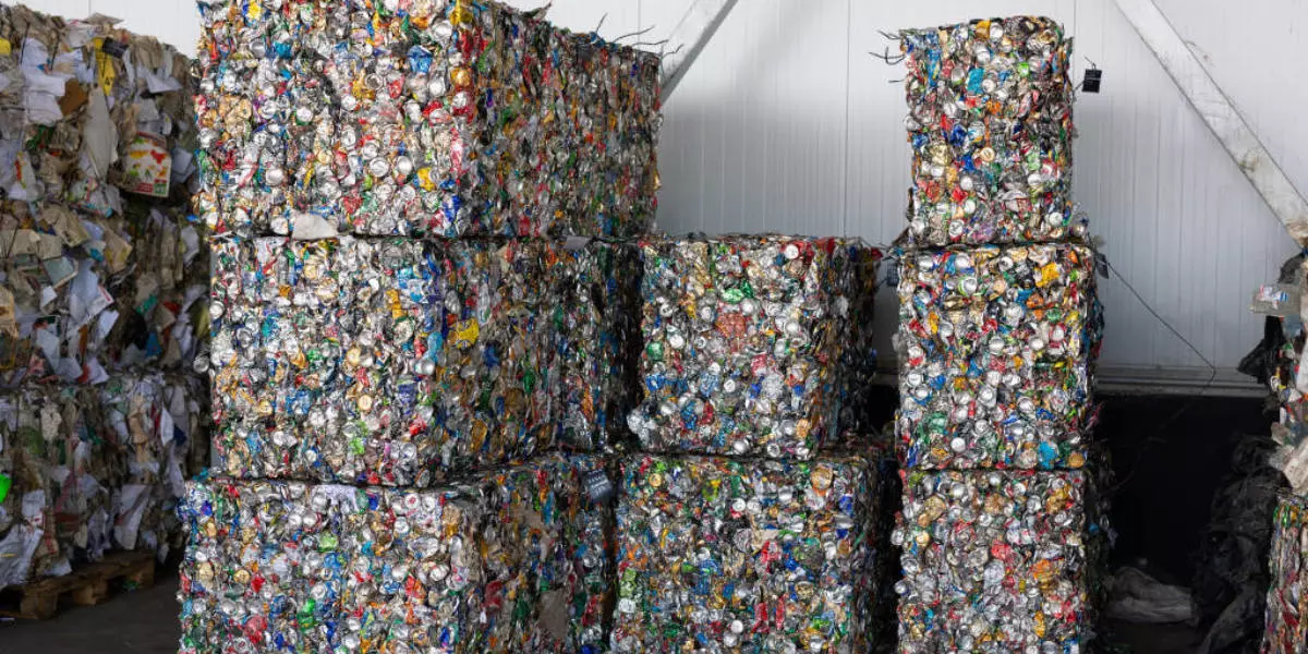 Мифы об экологии: зачем сортировать мусор, если всё отправится в один контейнер?