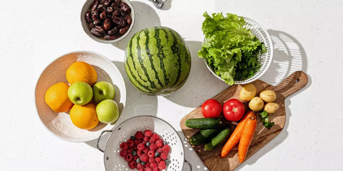 Делайте это правильно: как и чем мыть фрукты и овощи