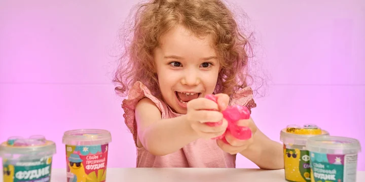 Экскурсия на фабрику детских игрушек, или Во что играют современные дети