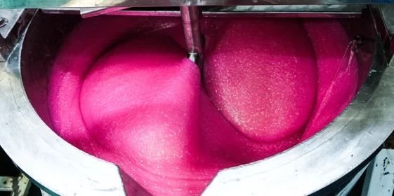 Существует множество видов слаймов, каждый из которых имеет характерную особенность. К примеру, crystal-слайм отличается ослепительным блеском