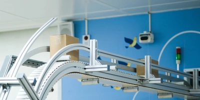 Паста группируется и&nbsp;упаковывается в&nbsp;транспортные короба, после&nbsp;чего они паллетируются и&nbsp;размещаются на&nbsp;складе готовой продукции, ожидая отгрузки в&nbsp;магазины