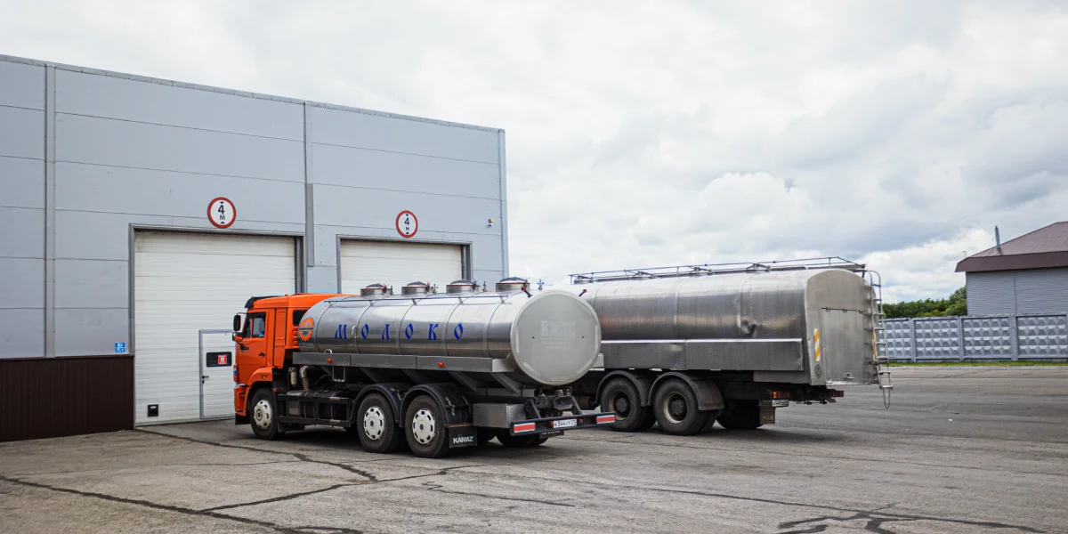 Сырое молоко поступает от фермерских хозяйств Чувашии и из соседних регионов